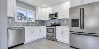 220 Adirondack Drive Gallery 1