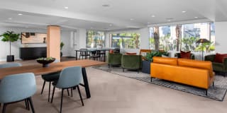 Avalon Woodland Hills Gallery 20