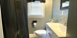 1414 Treeneedle Road Gallery 14
