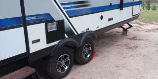 706 Breezewood Drive Gallery 1