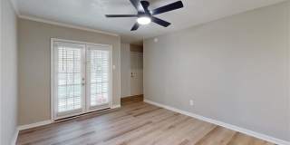 1409 Airline Drive Gallery 5