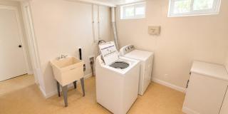 Updated 5 bedroom home is ready for you! Gallery 11