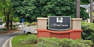 COMING SOON: Beautifully Updated 2/2.5 Townhome Near Truist Park Gallery 55