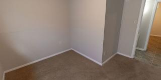 Stonegate Complex -- Fully Furnished and Utilities Included! Gallery 28