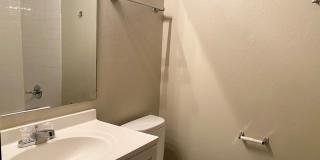 Elegant and Spacious Home! Gallery 21