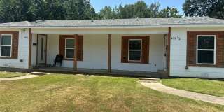 405 Maple Drive Gallery 1