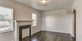 1501 Northeast Grand Boulevard Gallery 2