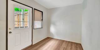 2441 3rd Street Gallery 11