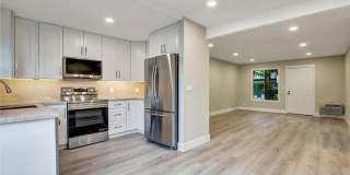 93 Streamwood Gallery 1