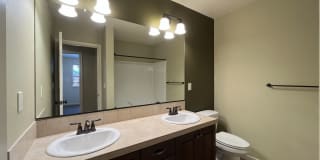 3BD/3BA Bethany Home with Vaulted Ceilings, Stainless Appliances & Gas Fireplace Gallery 36