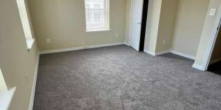 42 HOLLAND Avenue Gallery 24