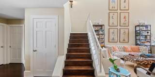 2443 Windsor Way Court Gallery 27