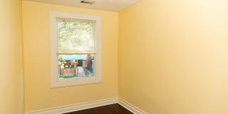 Renovated and Spacious 4Bedroom Townhouse in West Baltimore! Gallery 5