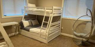 3655 Pequash Avenue Gallery 29