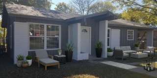 906 E Petaluma Blvd Gallery 1