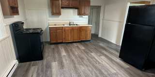 1 - Bedroom Available in Rural Carlisle! Gallery 1