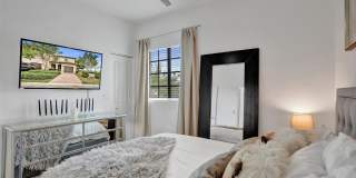 4234 N Dixie Highway Gallery 24