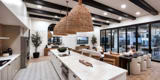 Luma at El Corazon Gallery 14