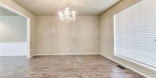 Spacious 4-Bedroom / 3-Bathroom Home in a Prime NW OKC Location! Gallery 12