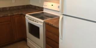 2 Bedroom, 2.5 Bathroom Townhouse in White City Gallery 6