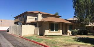 2 BEDROOM 1 BATH UPSTIARS UNIT WITH BALCONY FRONT AND BACK Gallery 3