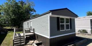 NEW LISTING!! Gallery 1