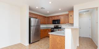 Very clean SW home near Sunset/215 for only $1875 Gallery 8