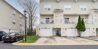 42461 ROCKROSE Square Gallery 34
