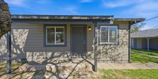 Large Brand New Remodeled 1 Bedroom unit with Washer Dryer Hookups - MUST SEE!!! Gallery 1