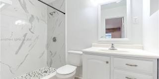 192 SW 62nd Ter Gallery 41