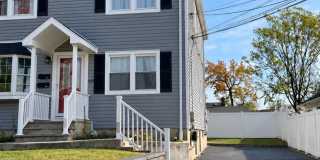 154 Highland Boulevard Gallery 1