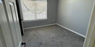 9708 LAKE POINTE Court Gallery 14