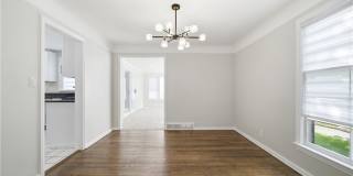 4037 Washington Boulevard Gallery 8