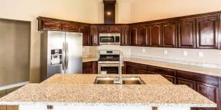 Home For Rent Gallery 11