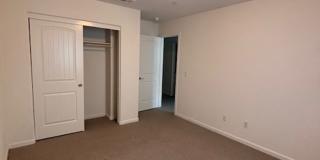 Welcome home to this beautiful Murrieta Town Home! Gallery 40