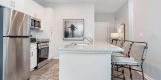 The Retreat Apartments Gallery 14