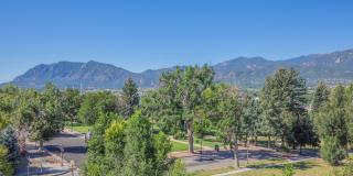 Boulder Crescent Gallery 16