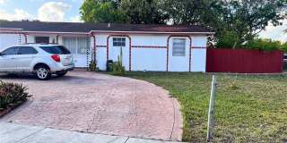 4443 NW 179th Ter Gallery 2