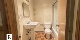 East Medford Victorian Upstairs Apartment Gallery 12