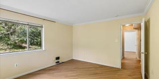 Bright & Stylish 2BR/1BA Condo in Sought-After Sumner Court in Bethesda Gallery 15