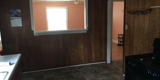 Single Family Home with large fenced back yard Gallery 3