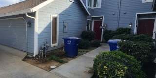 Cozy, Quiet Condo Gallery 1