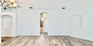 8305 Deerland Bluff Lane Gallery 21