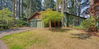3 BD Hillsboro Home with Large Primary Suite & Outdoor Living Gallery 1