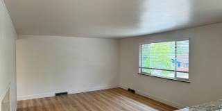 NEWLY REMODELED 3 Bed + Office / 2 Bath Home on Linden in Boulder – Available NOW! Gallery 10