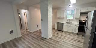 Cute 3 Bedroom, 1 Bathroom House on Sunset Hill! Gallery 5