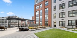 Emblem 125 Gallery 41