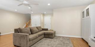 3826 ELMWOOD TOWNE Way Gallery 22
