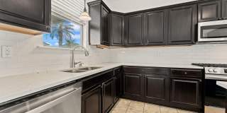 18642 Lake Harbor Ln Gallery 8