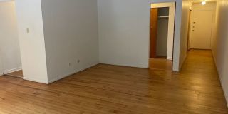 5424 Fifth Avenue Gallery 75